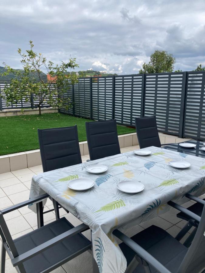 Bonbillo - Ongi Etorri Holiday home *